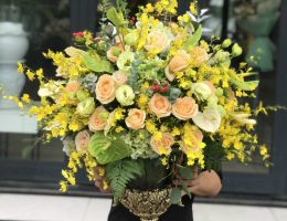 Bình hoa tươi cao cấp 01